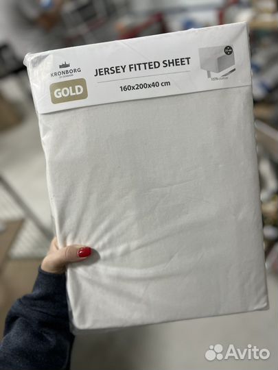 Наматрасник на резинке