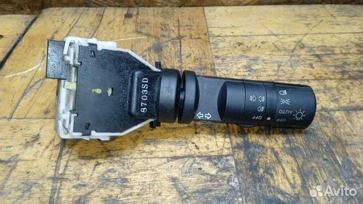 Переключатель поворотов подрулевой Nissan Qashqai