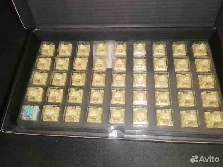 Свитчи Akko V3 cream yellow