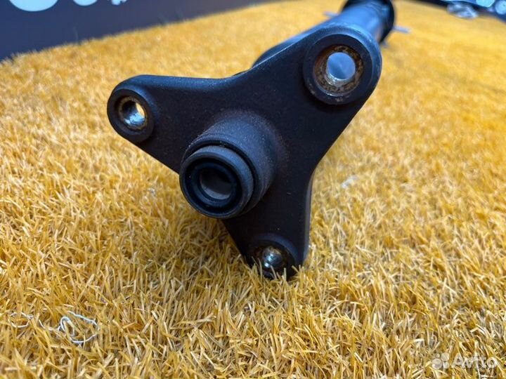 Карданный вал задний Bmw 7-Series F01 N63B44A 2009