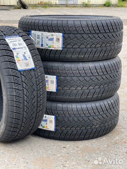 Triangle WinterX TW401 215/45 R17 91V