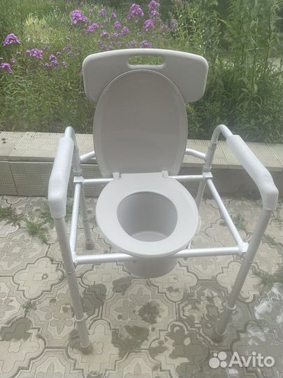 Кресло-туалет для инвалидов