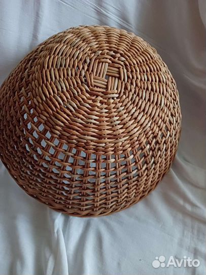 Абажур плетеный из лозы