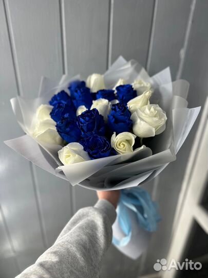 Розы к 14 февраля предзаказ Ковров