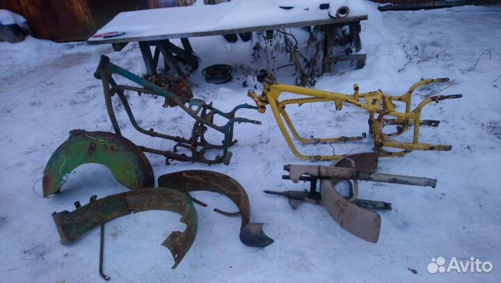 Рама с вилкой и люлькой Урал Ирбит