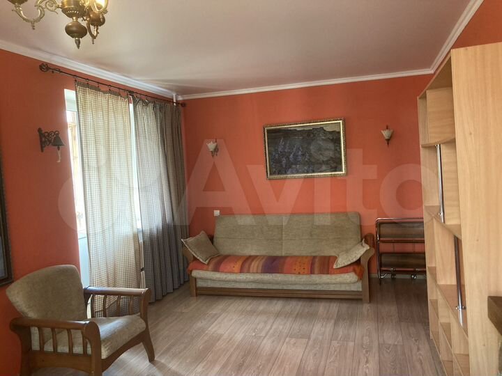 4-к. квартира, 78 м², 4/5 эт.