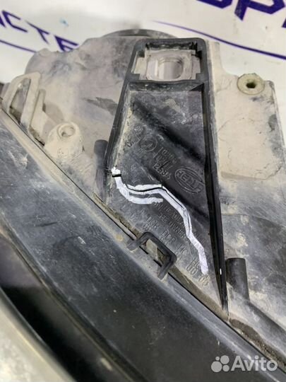 Передняя фара правая Mercedes-Benz GL X164