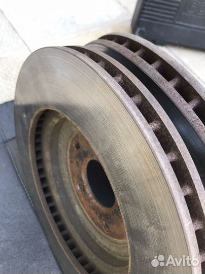 Тормозные диски Lexus