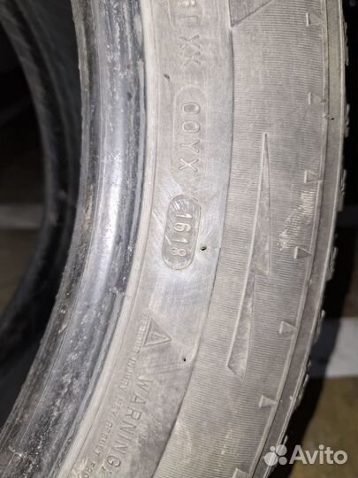 Michelin X-Ice North 2 255/50 R19