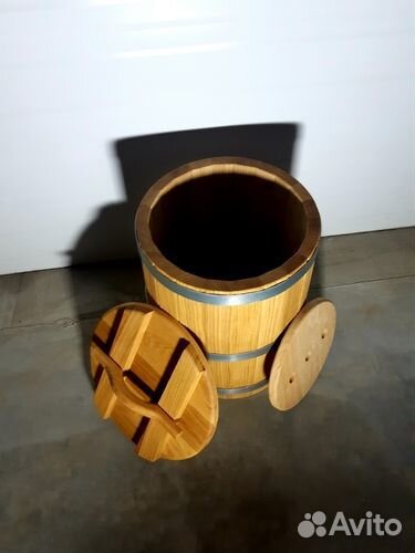 Кадка дубовая