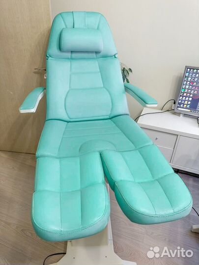 Педикюрное кресло Lemi на гидравлике