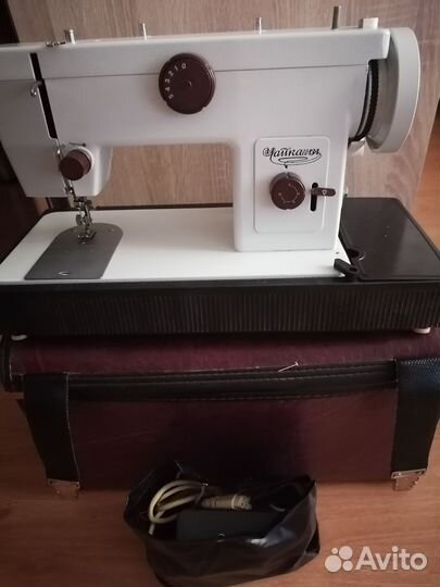 Швейная машина Чайка 134