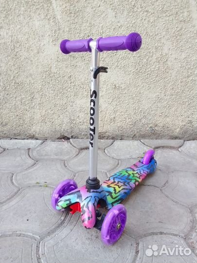 Самокат 3х колесный