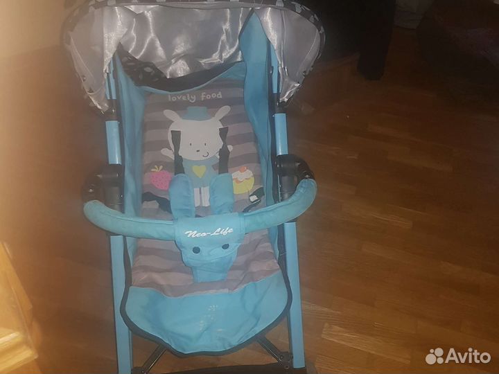 Прогулочная коляска