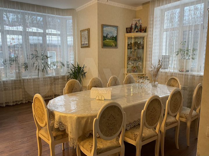 Дом 500 м² на участке 25 сот.