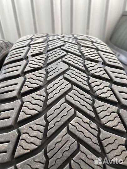 Michelin X Radial 185/65 R15 92T