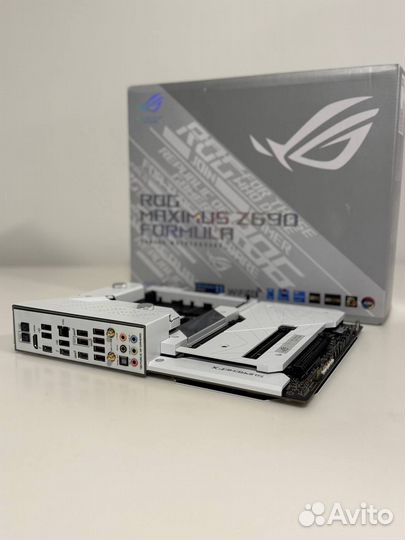 Материнская плата asus ROG maximus Z690 formula