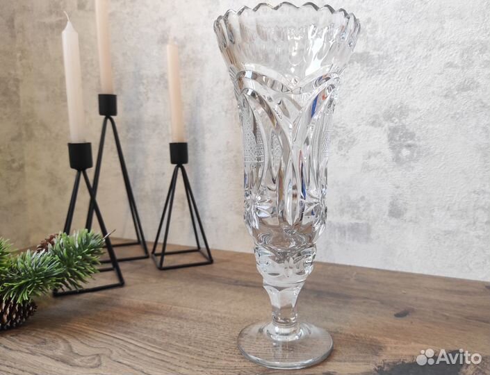 Винтажная хрустальная ваза в форме кубка СССР
