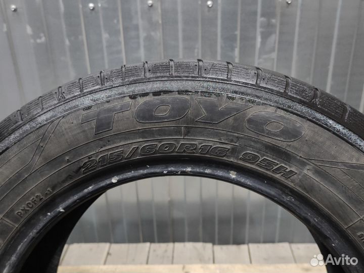 Toyo Proxes CF2 215/60 R16