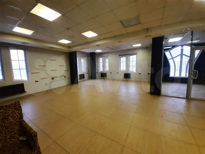 Свободного назначения, 262 м²