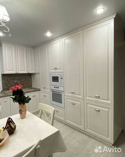 Кухонный гарнитур классика любой сложности