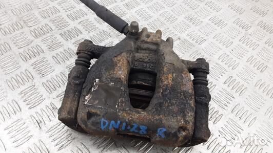 Суппорт тормозной передний правый peugeot 308 1 (D