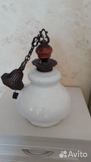Люстра на одну лампочку