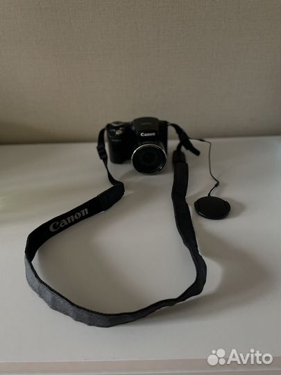 Зеркальный фотоаппарат canon