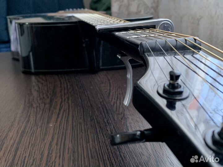 Акустическая гитара flight