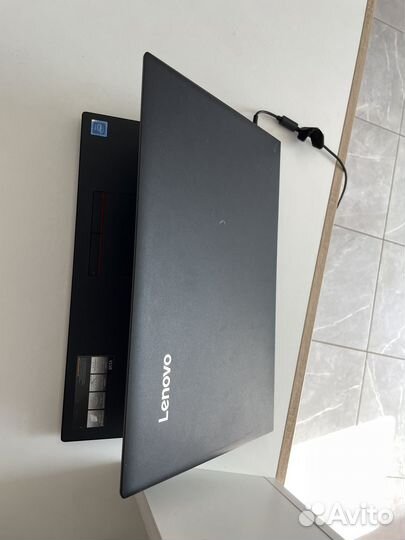 Ноутбук Lenovo