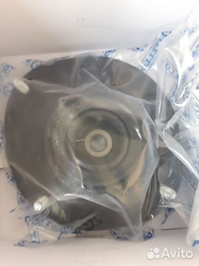 Опоры стоек амортизаторов 2шт