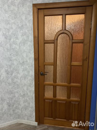 Двери межкомнатные из массива бу