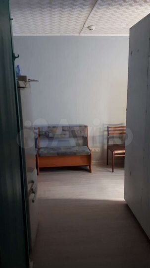 Комната 18 м² в 8-к., 7/9 эт.