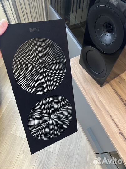 Акустика kef R3