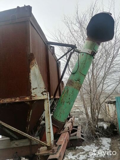 Разбрасыватель удобрений Bergmann M, 2013