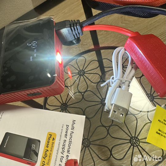 Бустер автомобильный пусковой 20000 мA*ч