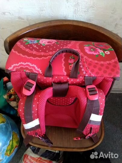 Рюкзак (портфель) школьный