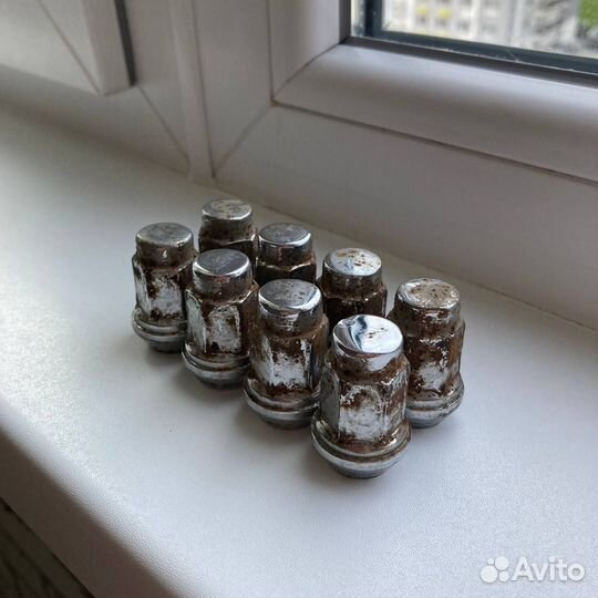 Колесные гайки Toyota, Lexus