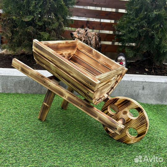 Тележка для сада кашпо