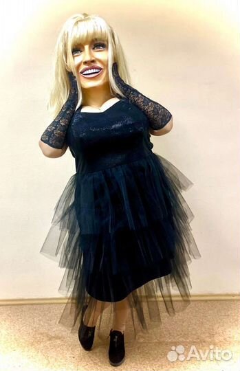 Шуточный стриптиз. Шоу звезд. Ростовые куклы