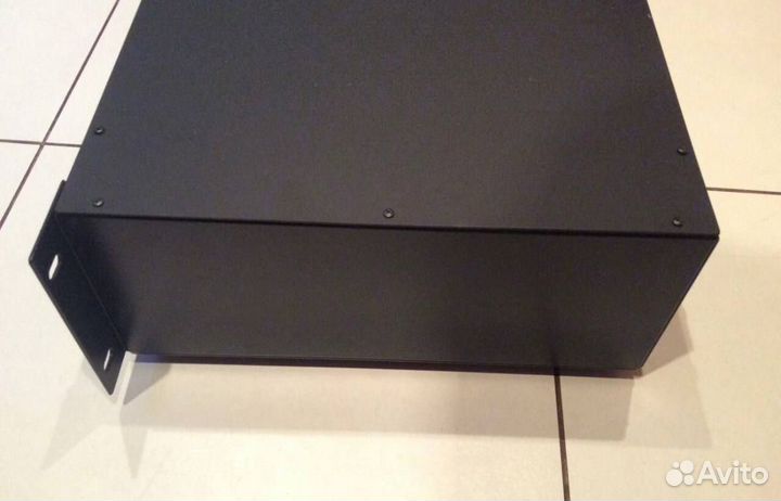 Профессиональный двухканальный усилитель звука