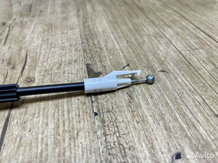 Замок двери передний правый Opel Insignia 08-17г