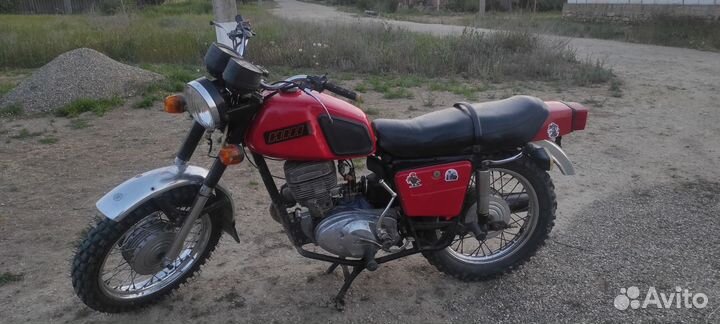 Продаю иж планета 5