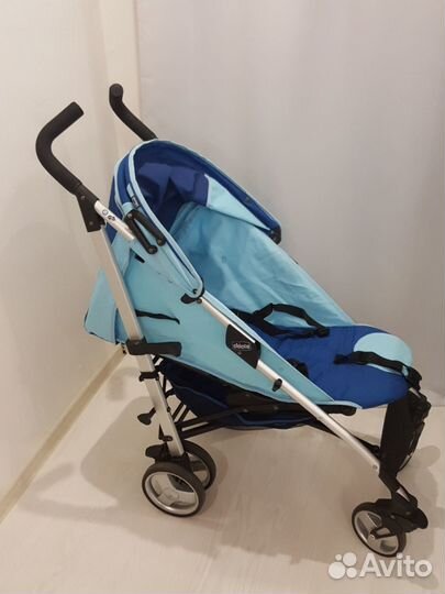 Продам детскую прогулочную коляску Chicco Lite Way