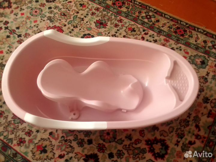 Ванночка для купания с горкой