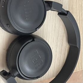 Беспроводные наушники jbl