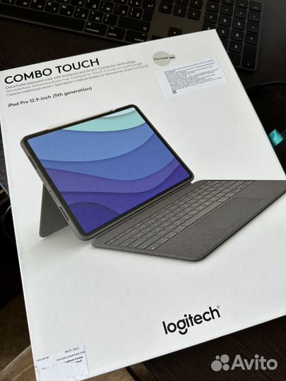 Клавиатура Logotech Combo Touch для iPad 12.9