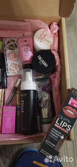 Косметика, кисть для макияжа