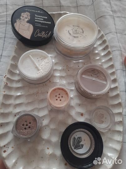 Пудра,хайлайтер,бронзер + тени в подарок