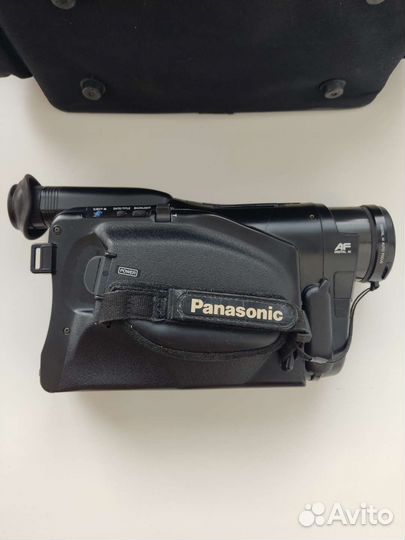 Видеокамера Panasonic